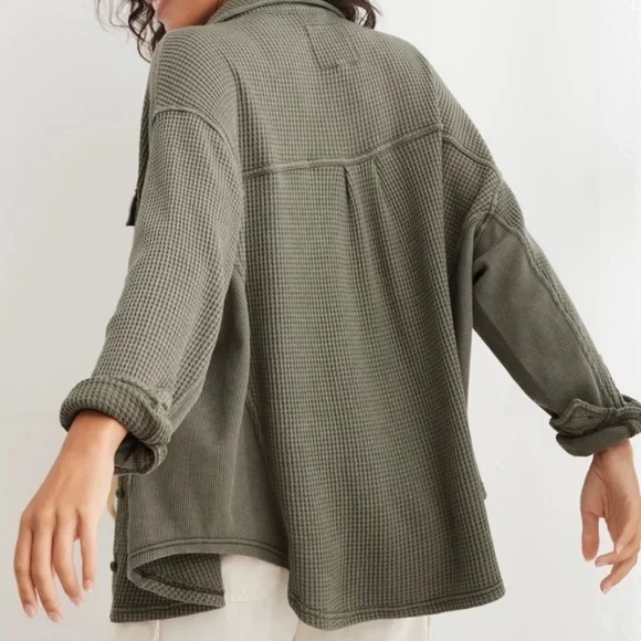 AERIE GREEN LUMBER JANE WAFFLE BUTTON DOWN SHIRT MEDIUM - Picture 7 of 7